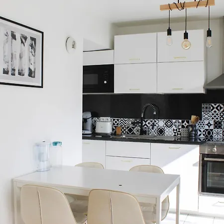 T3 With Wifi Near Paris Appartement